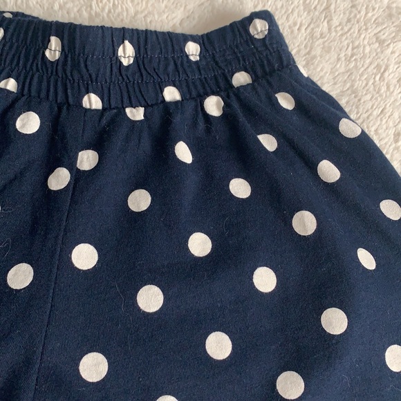 Gap Girls Navy & White Polka Dot Shorts 4/5 EUC - Picture 2 of 7